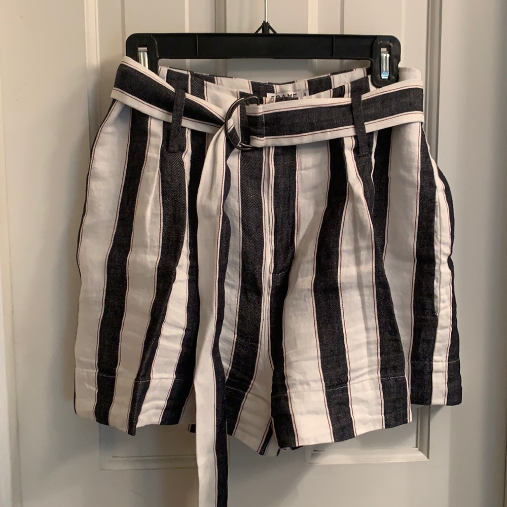 Frame stripes linen shorts